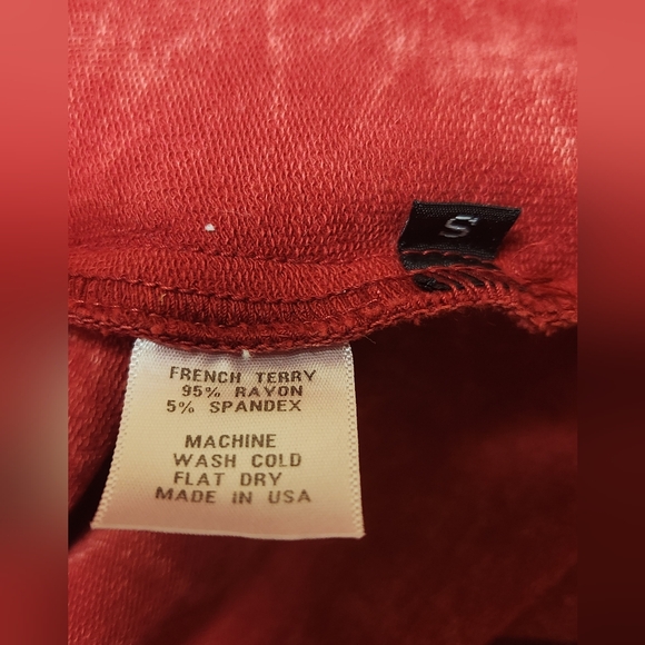 Beautiful sweater - Picture 3 of 9